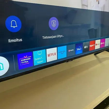 Huoneisto Tampereen Paraatipaikalla. 14. Kerros. * Tampere