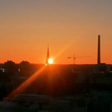 Daire Huoneisto Tampereen Paraatipaikalla. 14. Kerros. *