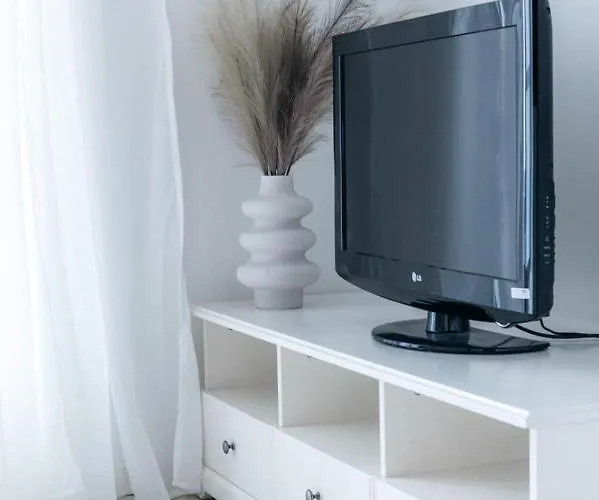 Huoneisto Tampereen Paraatipaikalla. 14. Kerros. *